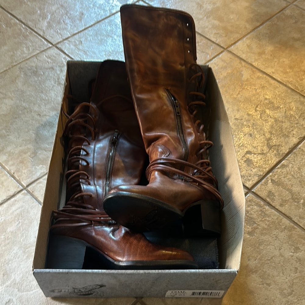 Brown Knee-High Lace-Up Boots